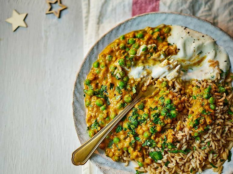 Speedy lentil coconut curry