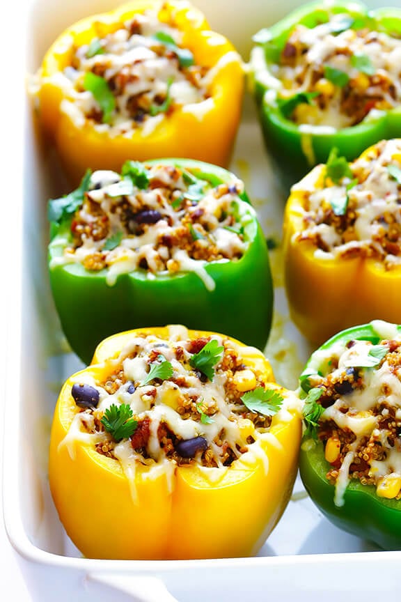 5-Ingredient Mexican Quinoa Stuffed Peppers