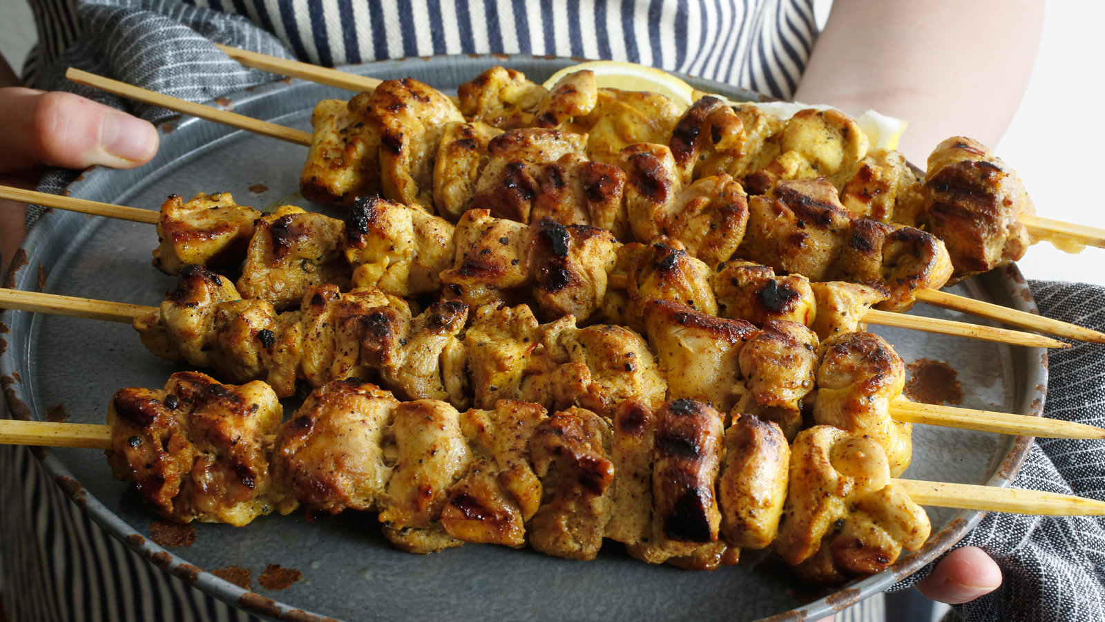 Chicken-Thigh Kebabs With Turmeric, Chile and Saffron