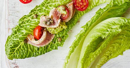 Healthy tuna lettuce wraps