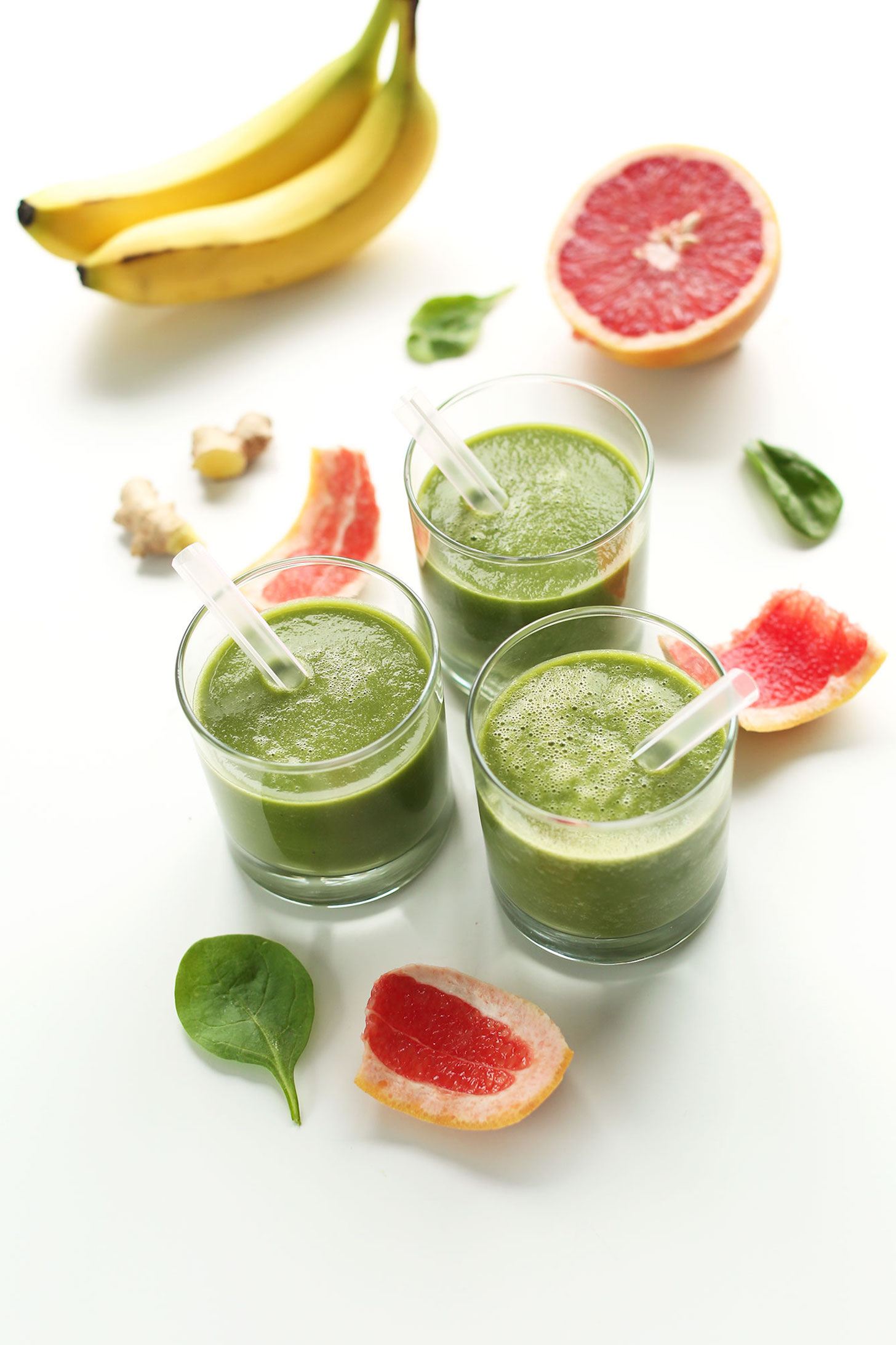 Grapefruit Green Smoothie