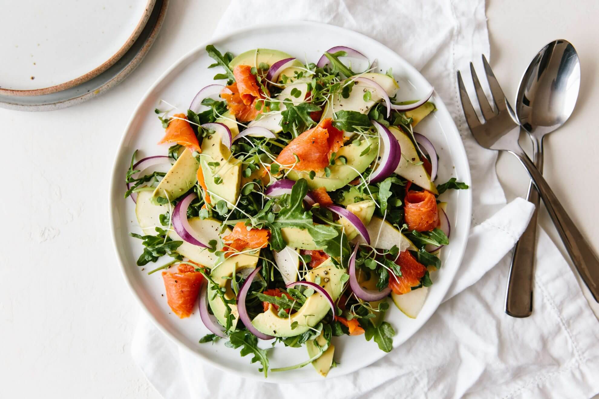 Smoked Salmon, Avocado and Arugula Salad