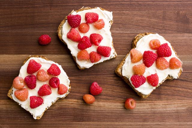 Ricotta-Honey Toast with Berries