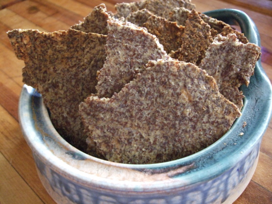 Garlic Parmesan Flax Seed Crackers - Low Carb!