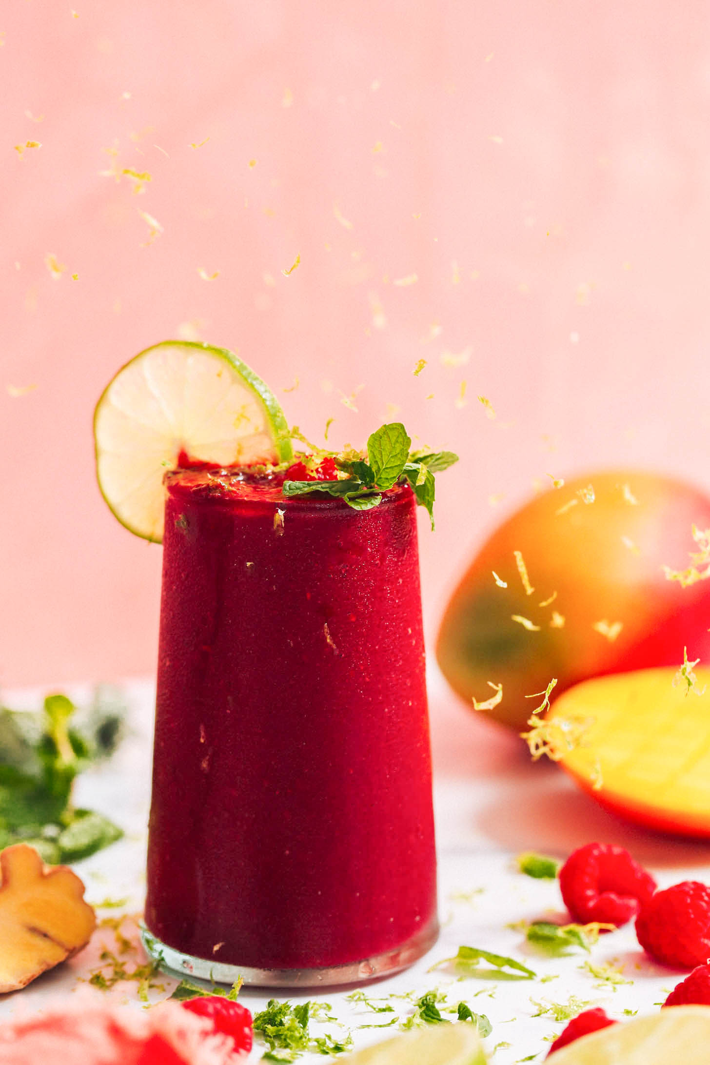 Vibrant Mango Beet Smoothie (Antioxidant-Packed!)