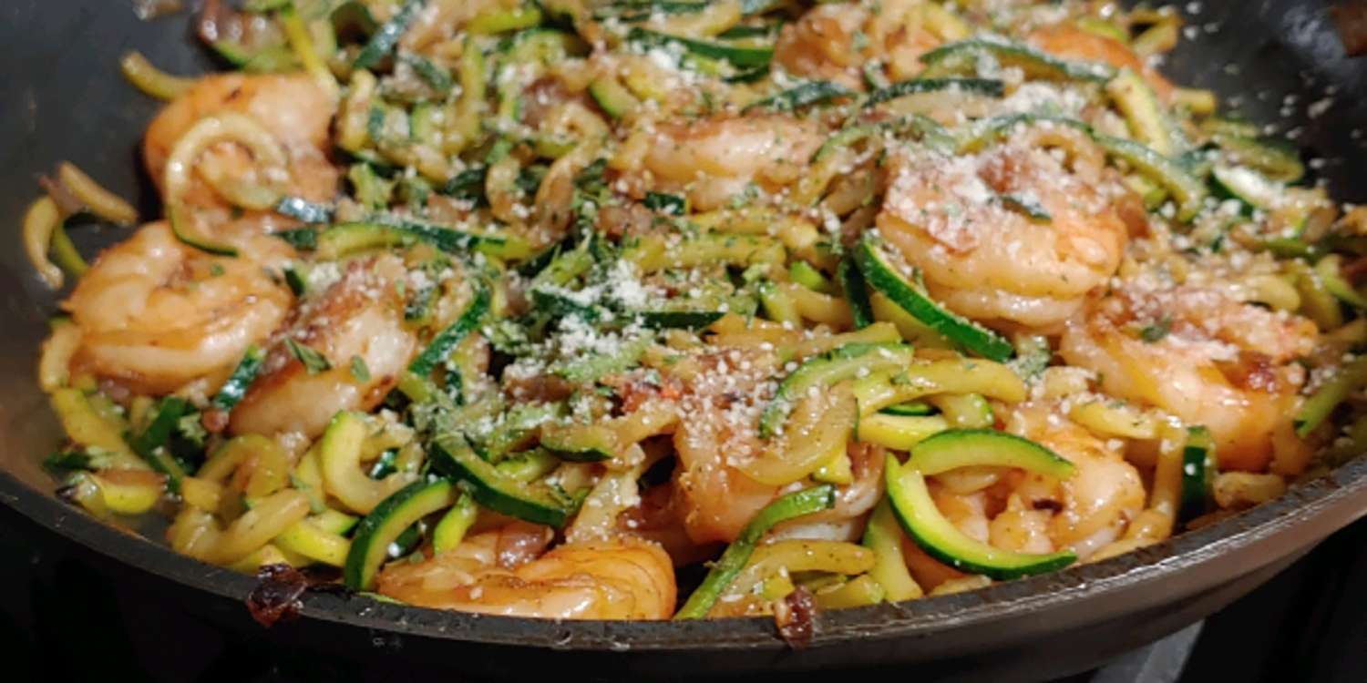 Zucchini Noodle Shrimp Scampi