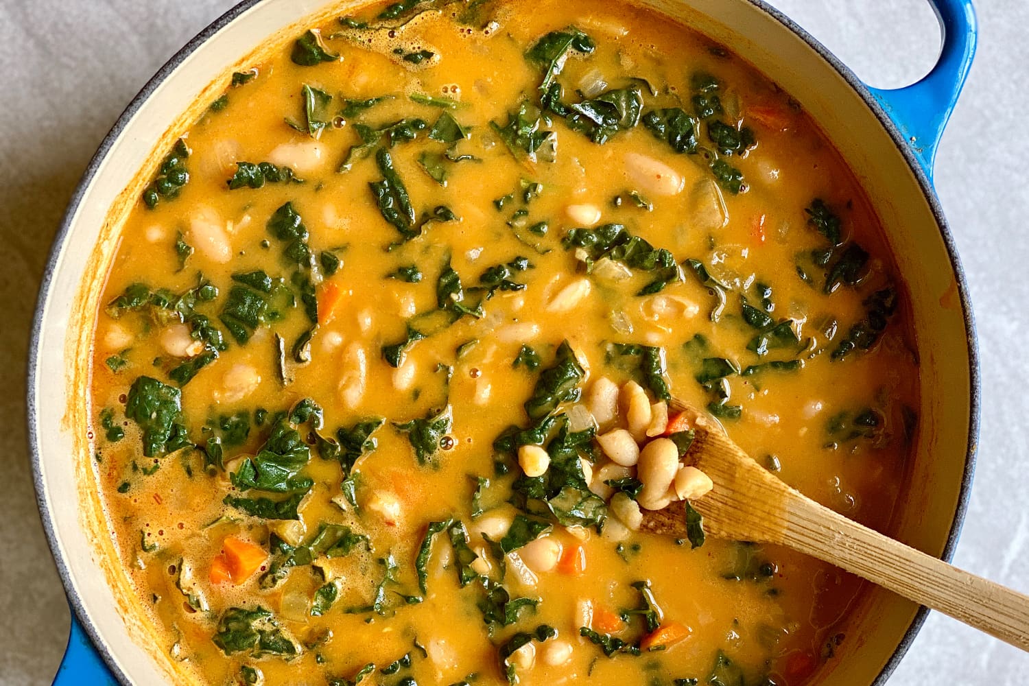 Creamy White Bean and Kale Soup